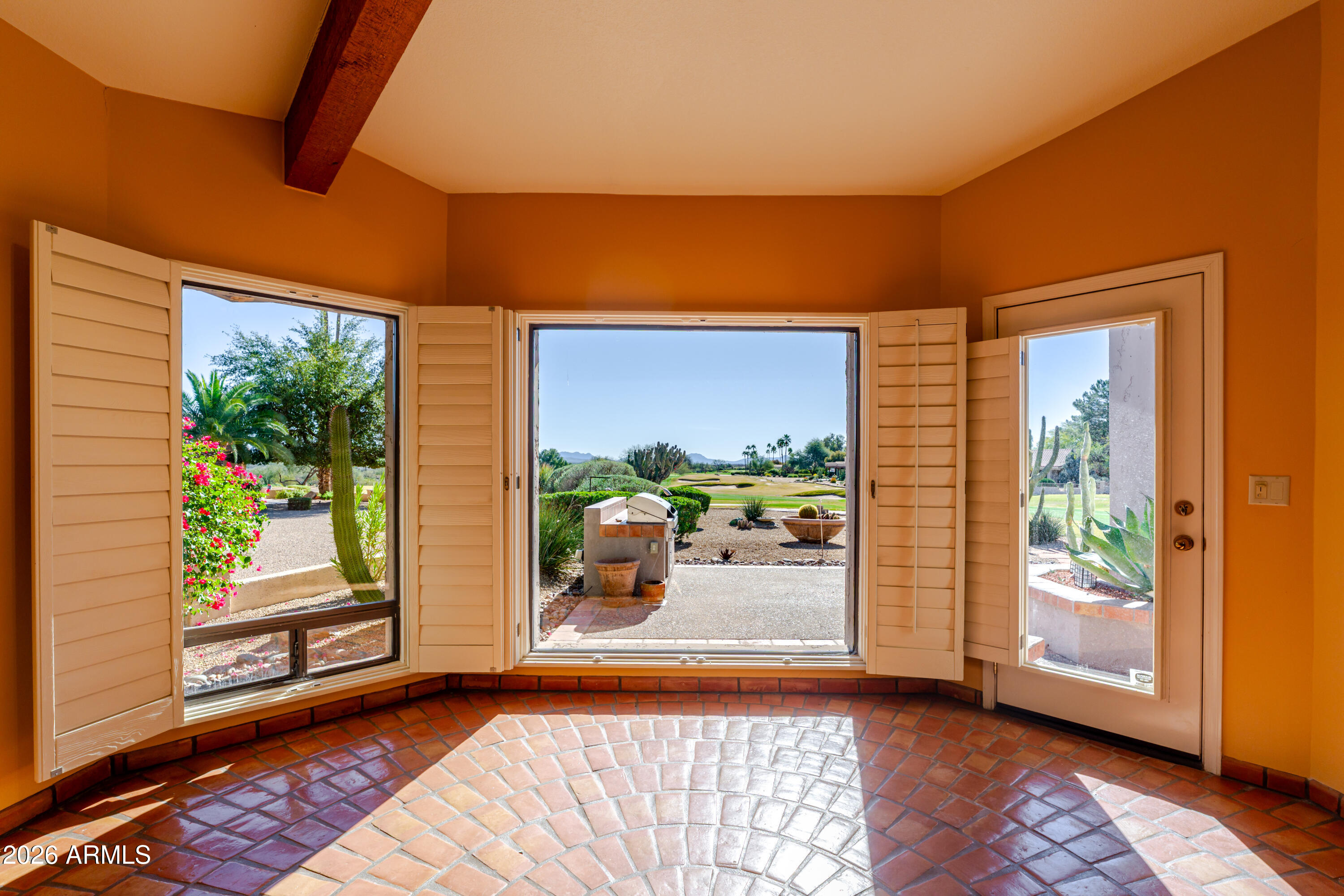 19125 East Vía Esquina Rio Verde, AZ 85263 - Photo 10 of 50 a view of an empty room and window