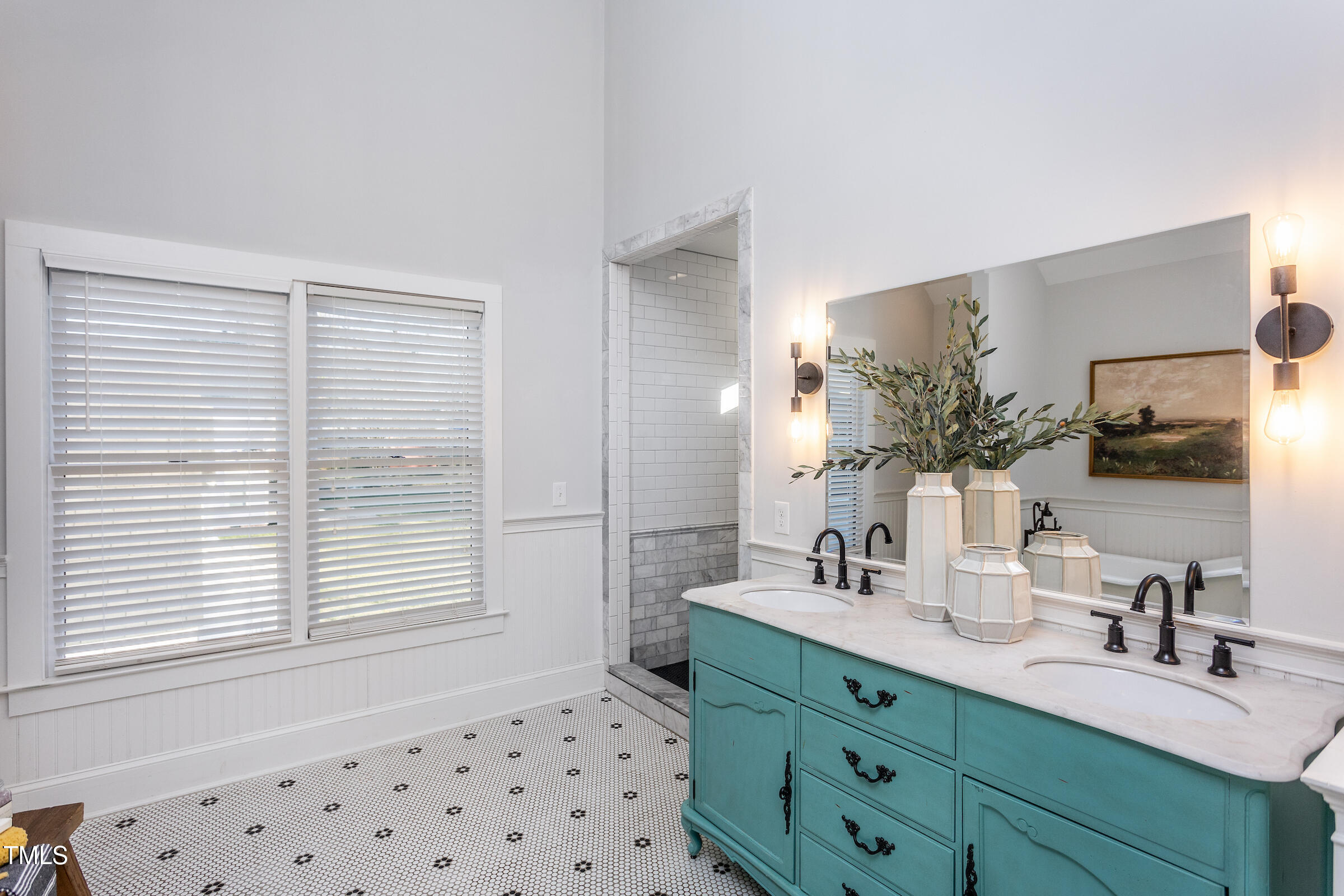 542 East Martin Street Raleigh, NC 27601 - Photo 21 of 45 Primary Bathroom