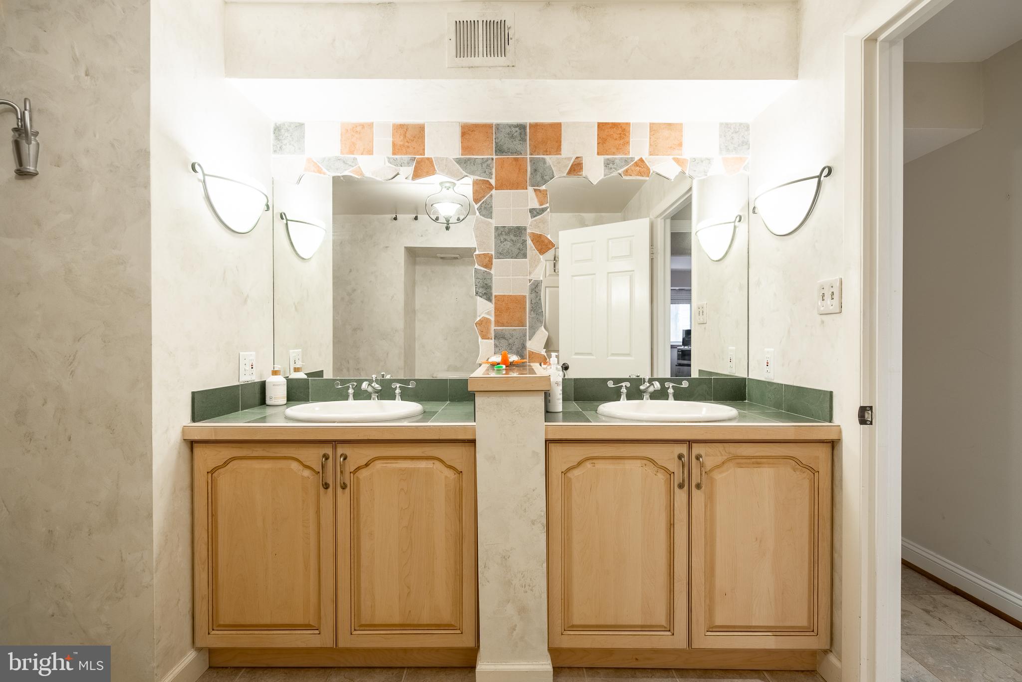 6285 Clifton Road Clifton, VA 20124 - Photo 45 of 65 Gallery Image 45