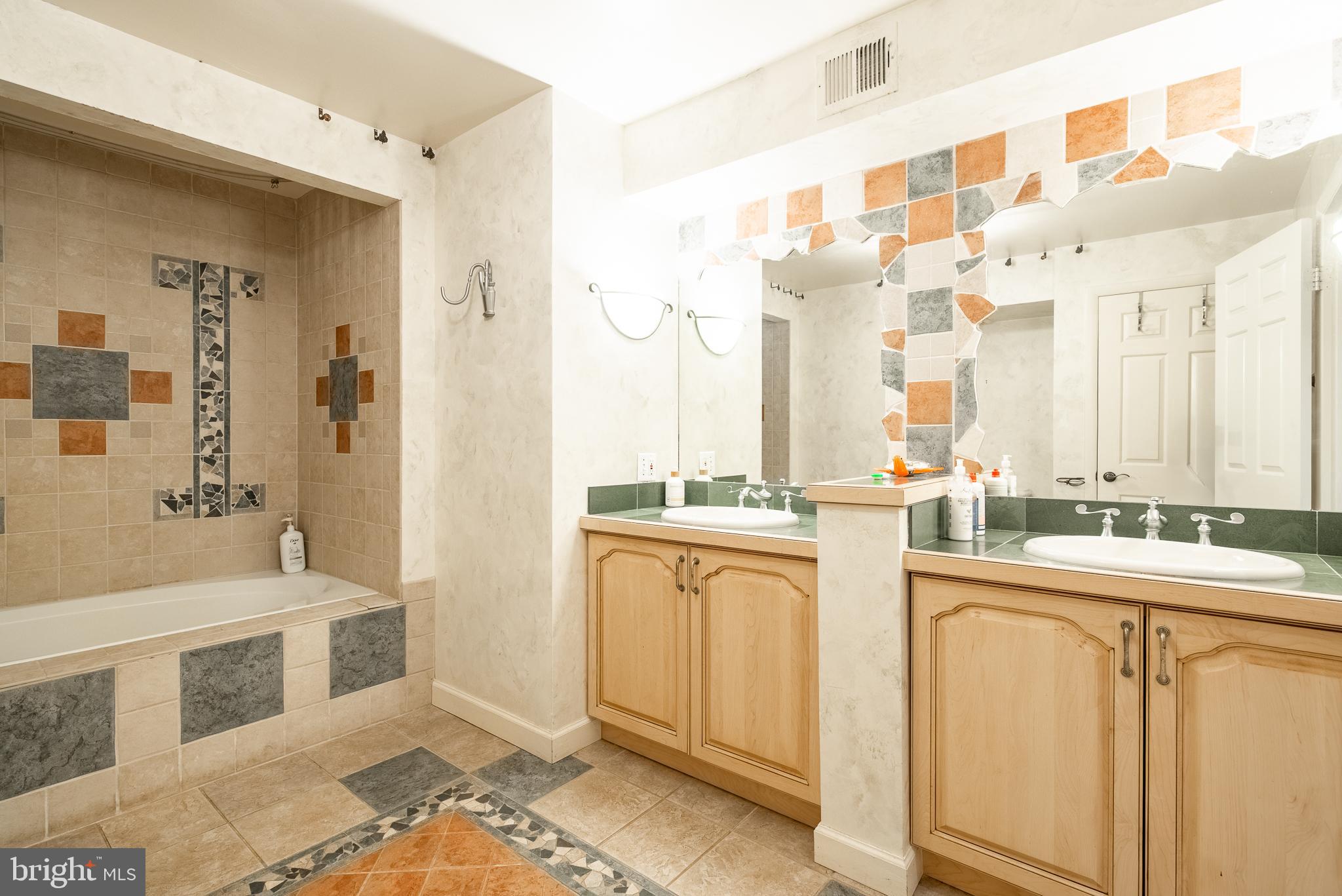 6285 Clifton Road Clifton, VA 20124 - Photo 46 of 65 Gallery Image 46