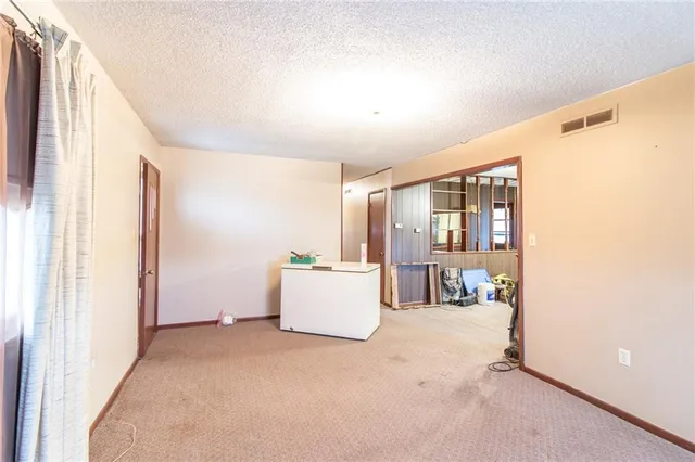 $280,000 | 33425 Bonar Road, Creighton, MO 64739