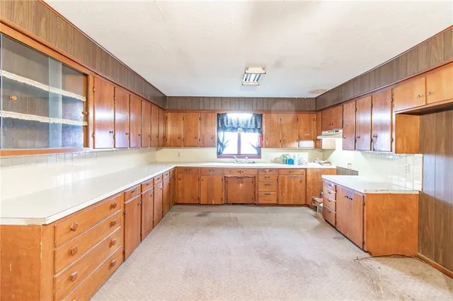 $280,000 | 33425 Bonar Road, Creighton, MO 64739