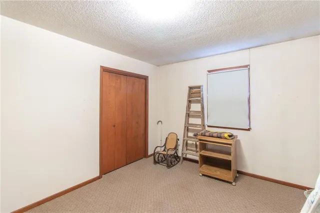 $280,000 | 33425 Bonar Road, Creighton, MO 64739