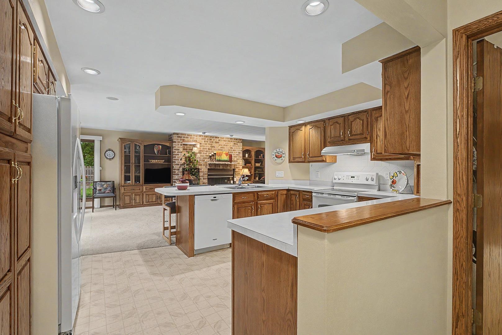 409 27th Street Monroe, WI 53566 - Photo 11 of 62