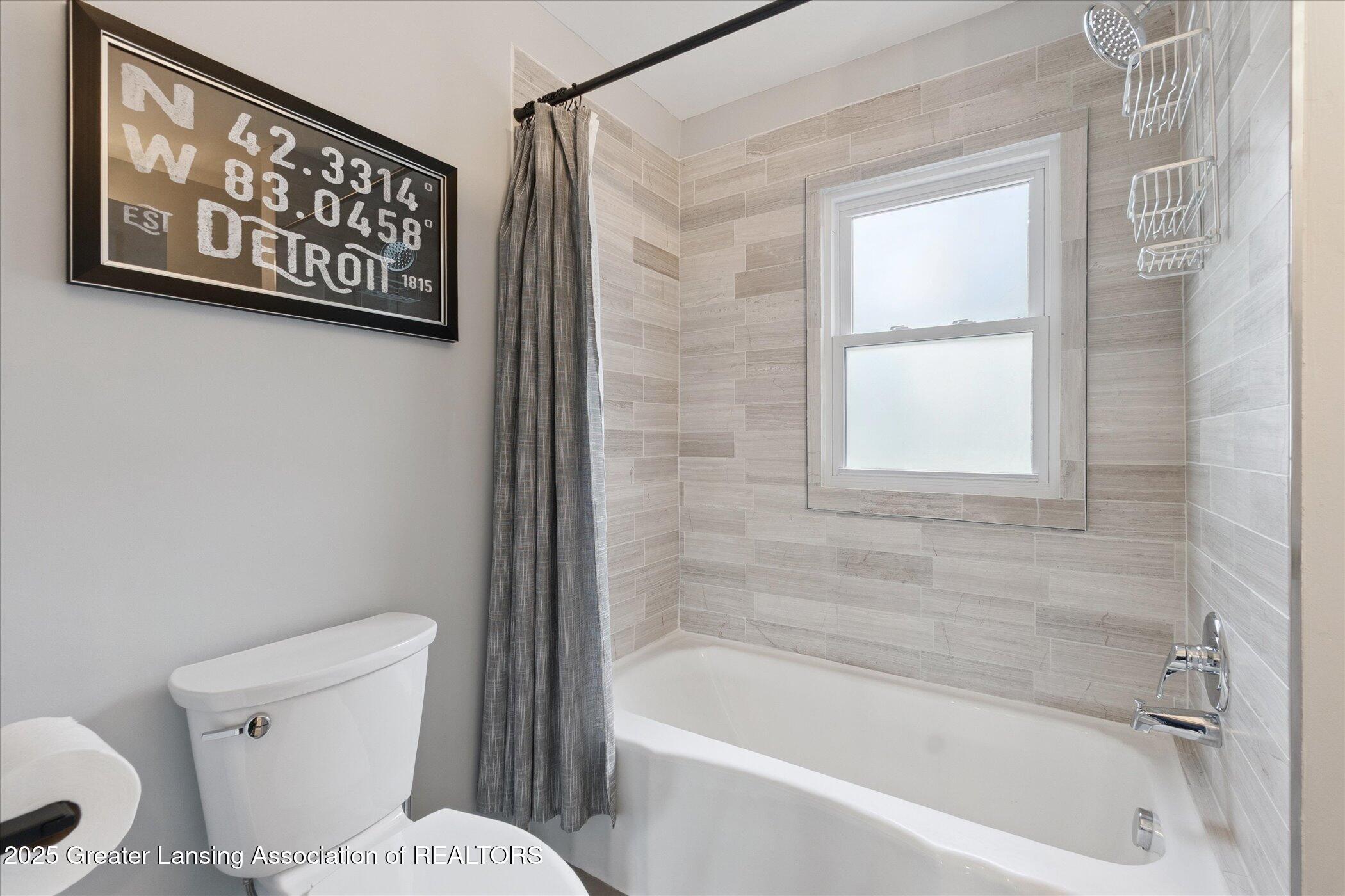 1602 Coolidge Road East Lansing, MI 48823 - Photo 22 of 42 23-1602-Coolidge-Rd-East-Lansing-MI-4882