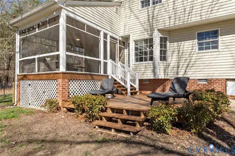 $639,900 | 24221 Pear Orchard Road, Moseley, VA 23120