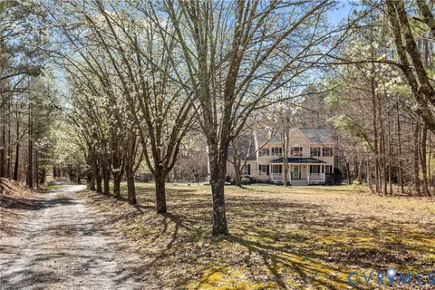 $649,900 | 24221 Pear Orchard Road, Moseley, VA 23120