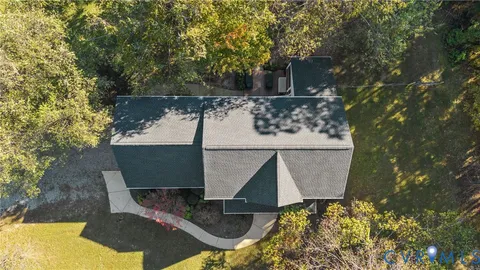 $639,900 | 24221 Pear Orchard Road, Moseley, VA 23120