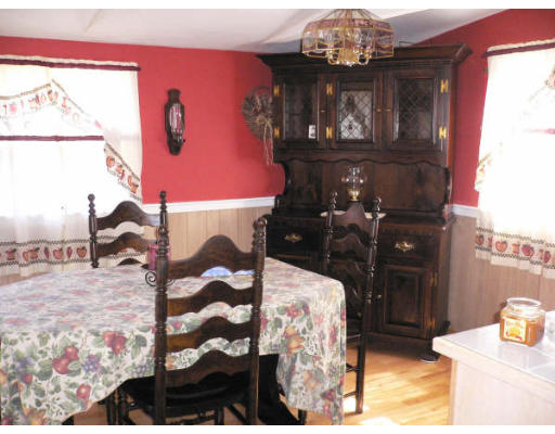 29 Randall Road Maynard, MA 01754 - Photo 4 of 7 Gallery Image 4