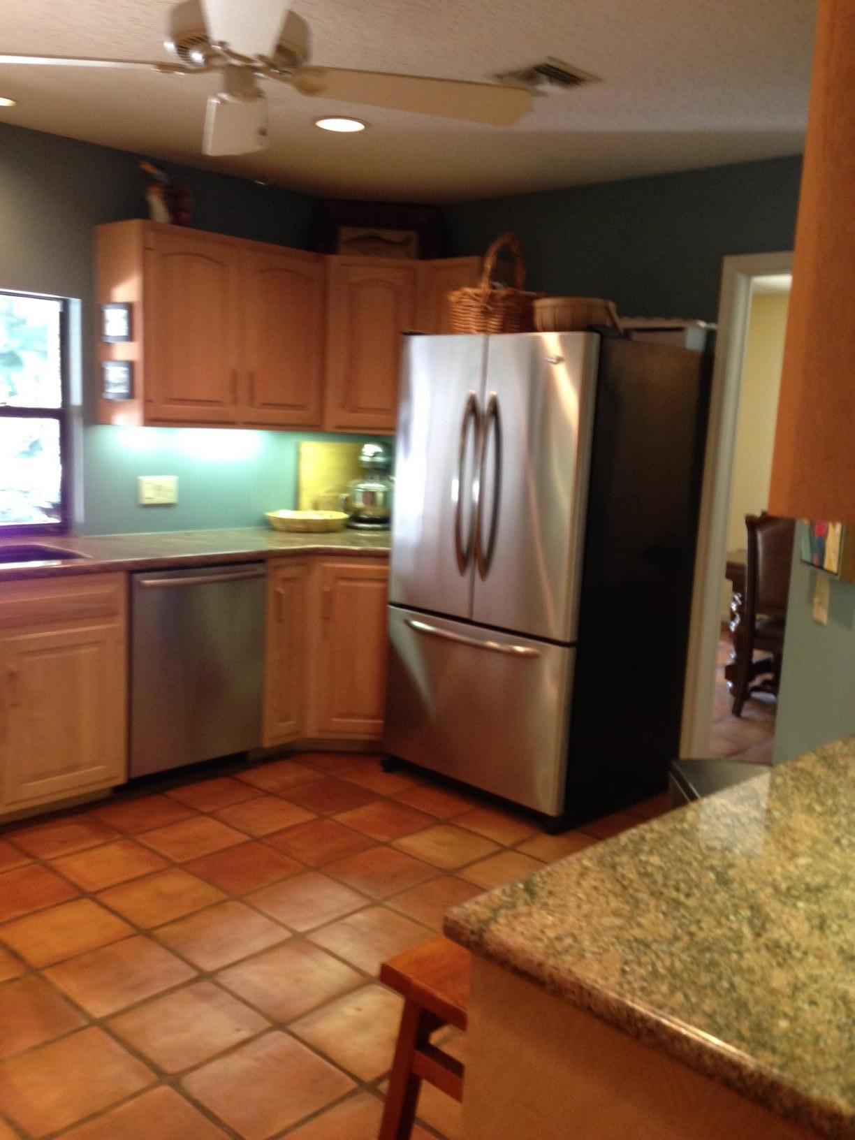 5378 Pennock Point Road Jupiter, FL 33458 - Photo 11 of 59 Kitchen w/ stainless steel appliances