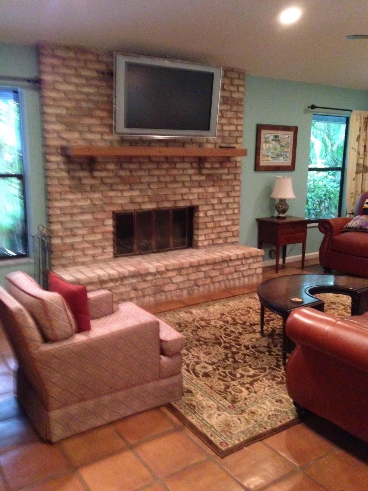 5378 Pennock Point Road Jupiter, FL 33458 - Photo 24 of 59 Chicago Brick fireplace/ Family Room
