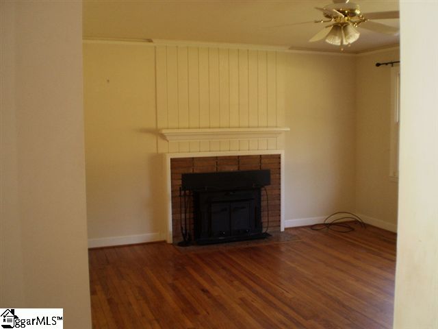 1029 Old Liberty Road Easley, SC 29640 - Photo 4 of 9