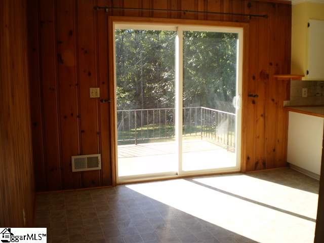 1029 Old Liberty Road Easley, SC 29640 - Photo 6 of 9