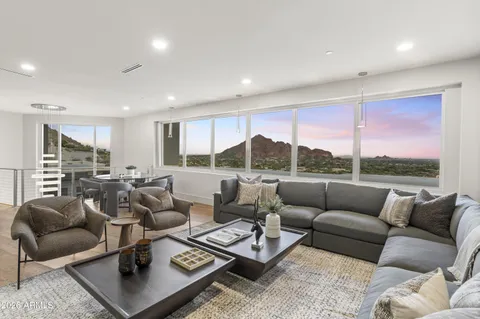 $10,000,000 | 6800 North 39th Place, Paradise Valley, AZ 85253