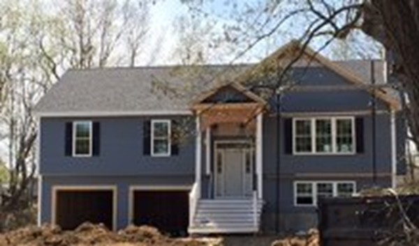 63 Katherine Road Stoneham, MA 02180 - Photo 1 of 2 Gallery Image 1