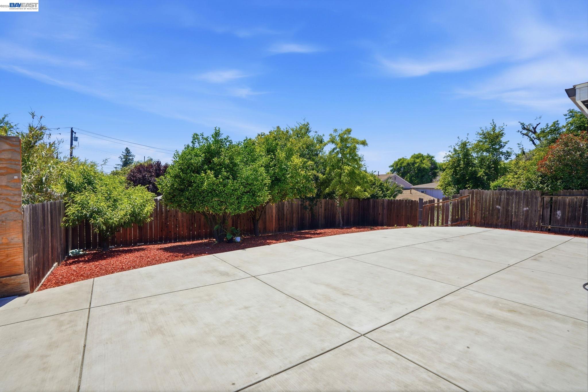 2102 Overhill Road Concord, CA 94520 - Photo 41 of 46