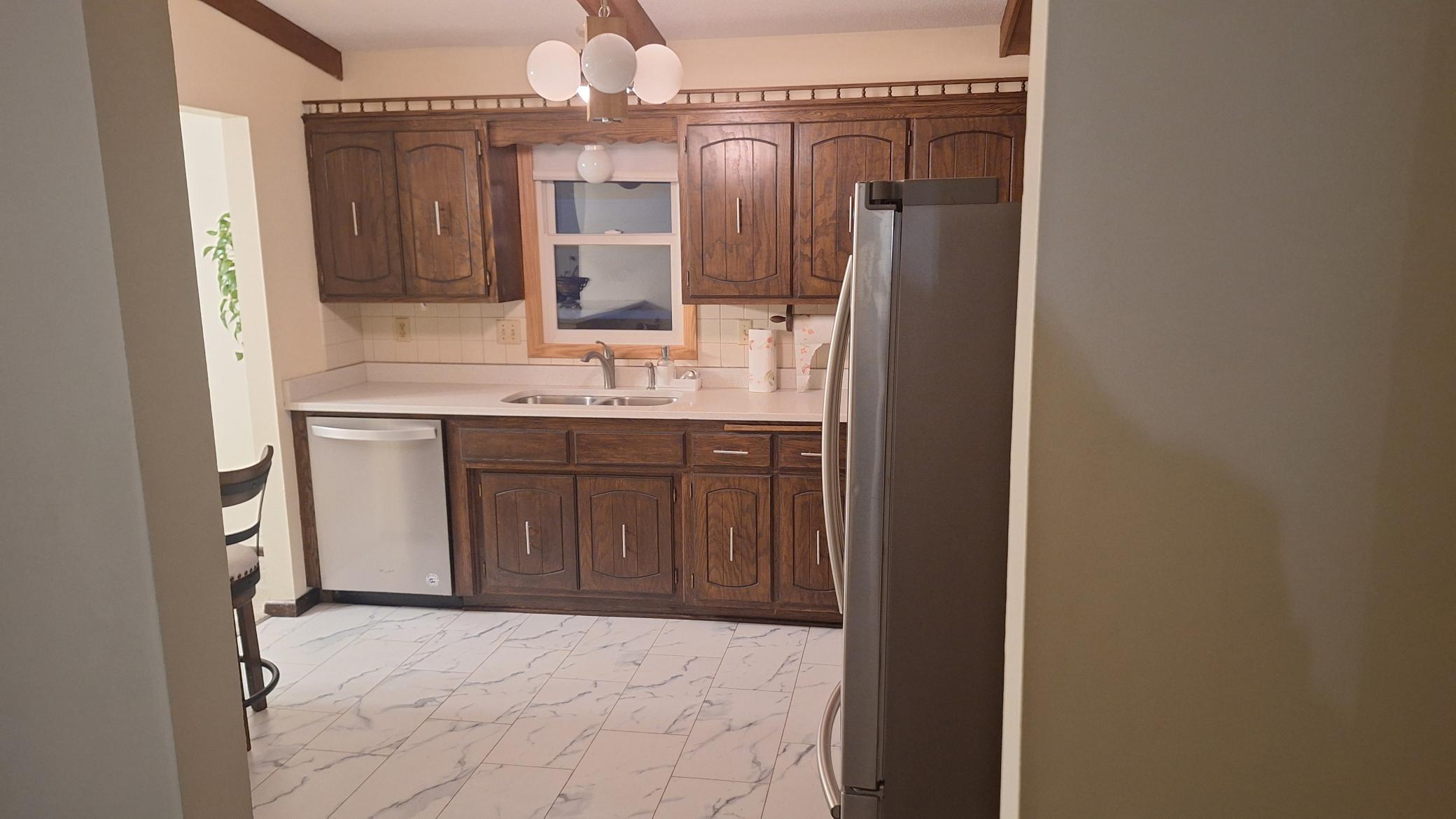 8106 Groveland Road Mounds View, MN 55112 - Photo 8 of 35