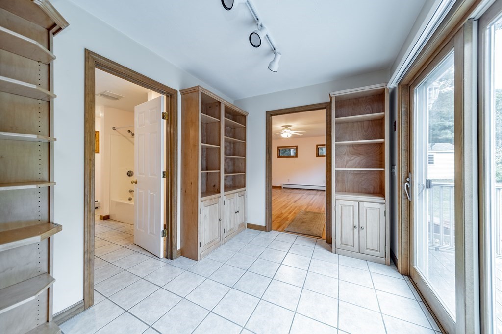 240 Amherst Road Sunderland, MA 01375 - Photo 11 of 41 Gallery Image 11