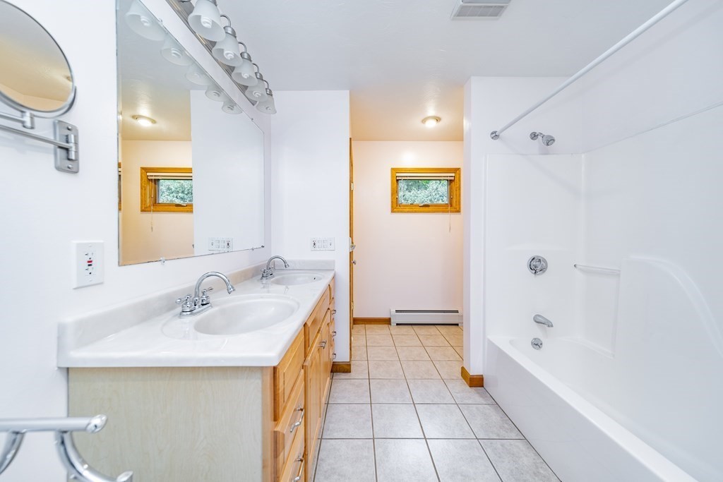 240 Amherst Road Sunderland, MA 01375 - Photo 12 of 41 Gallery Image 12