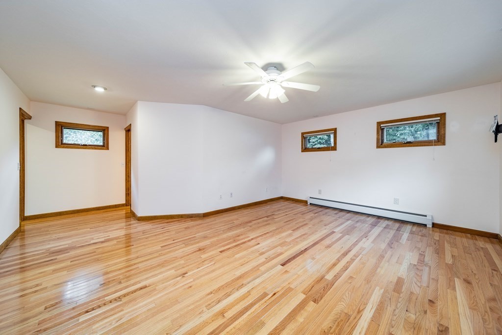 240 Amherst Road Sunderland, MA 01375 - Photo 13 of 41 Gallery Image 13