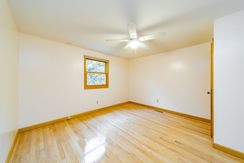 240 Amherst Road Sunderland, MA 01375 - Photo 17 of 41 Gallery Image 17