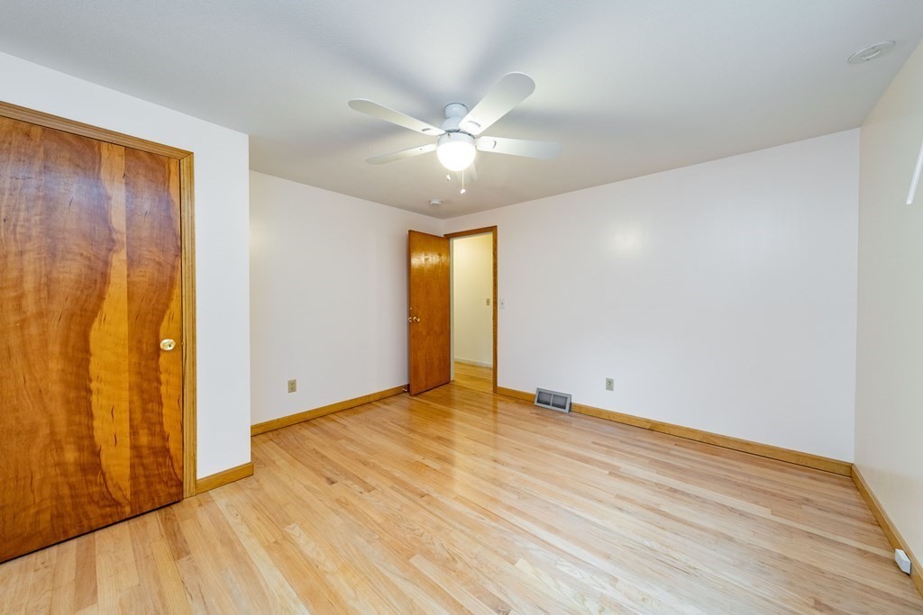 240 Amherst Road Sunderland, MA 01375 - Photo 19 of 41 Gallery Image 19
