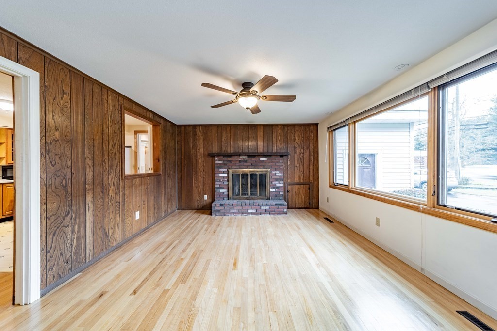 240 Amherst Road Sunderland, MA 01375 - Photo 24 of 41 Gallery Image 24