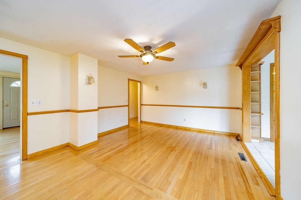 240 Amherst Road Sunderland, MA 01375 - Photo 7 of 41 Gallery Image 7