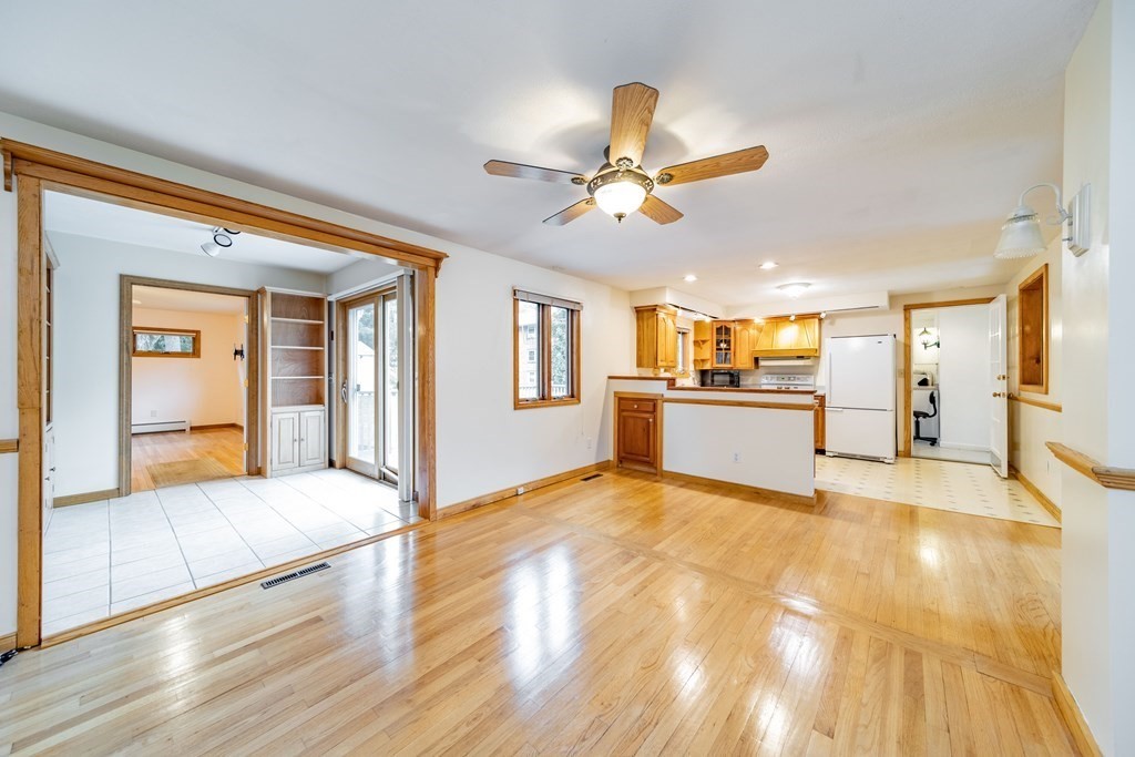 240 Amherst Road Sunderland, MA 01375 - Photo 8 of 41 Gallery Image 8