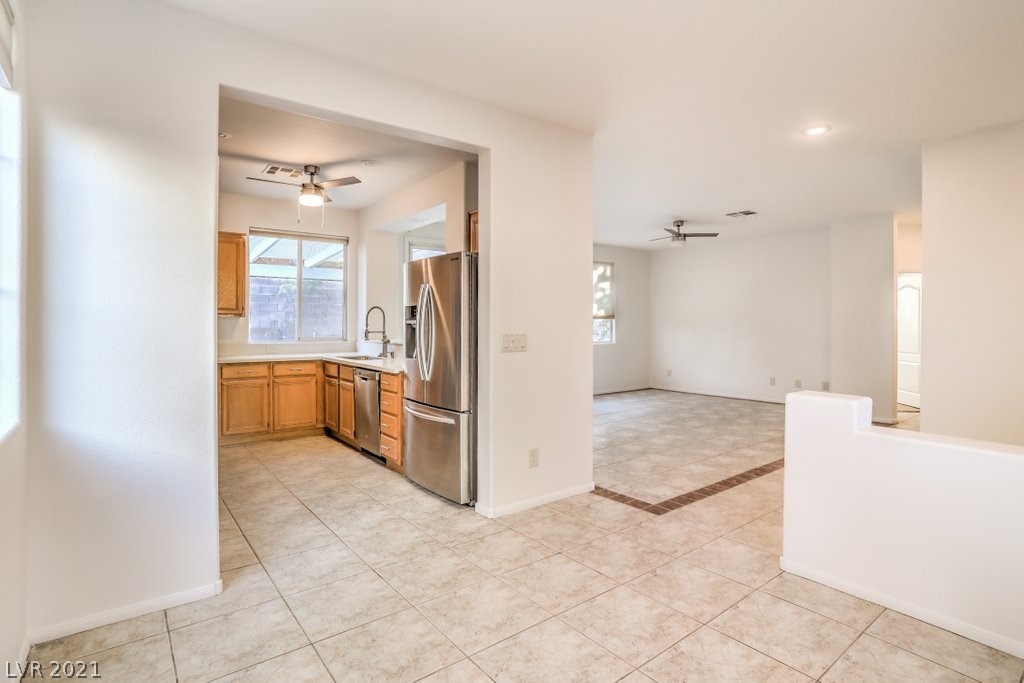 195 Ruby Ridge Avenue Henderson, NV 89002 - Photo 14 of 36 Gallery Image 14