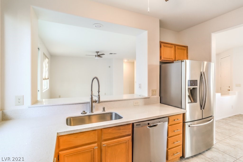195 Ruby Ridge Avenue Henderson, NV 89002 - Photo 18 of 36 Gallery Image 18