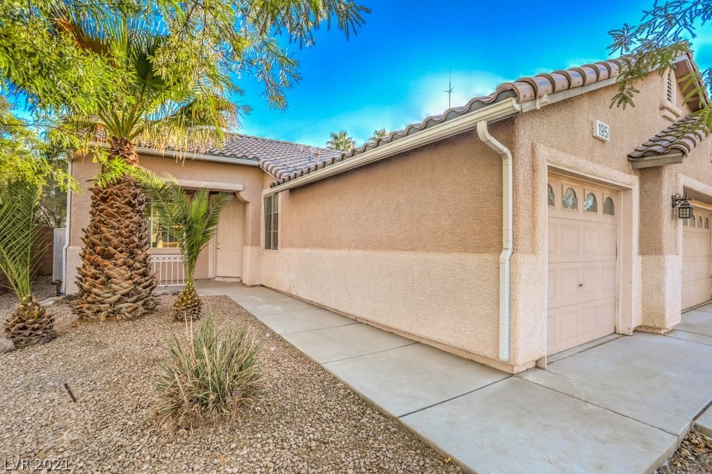 195 Ruby Ridge Avenue Henderson, NV 89002 - Photo 4 of 36 Gallery Image 4