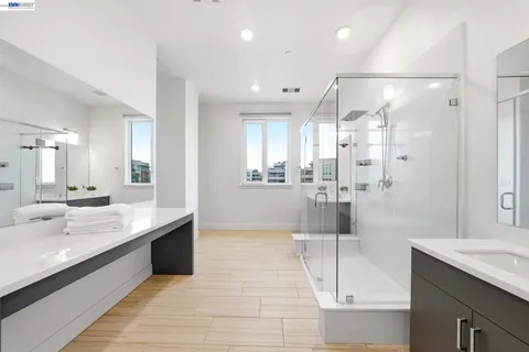 $1,915,000 | 45188 Tom Blalock Street, Unit 301, Fremont, CA 94539
