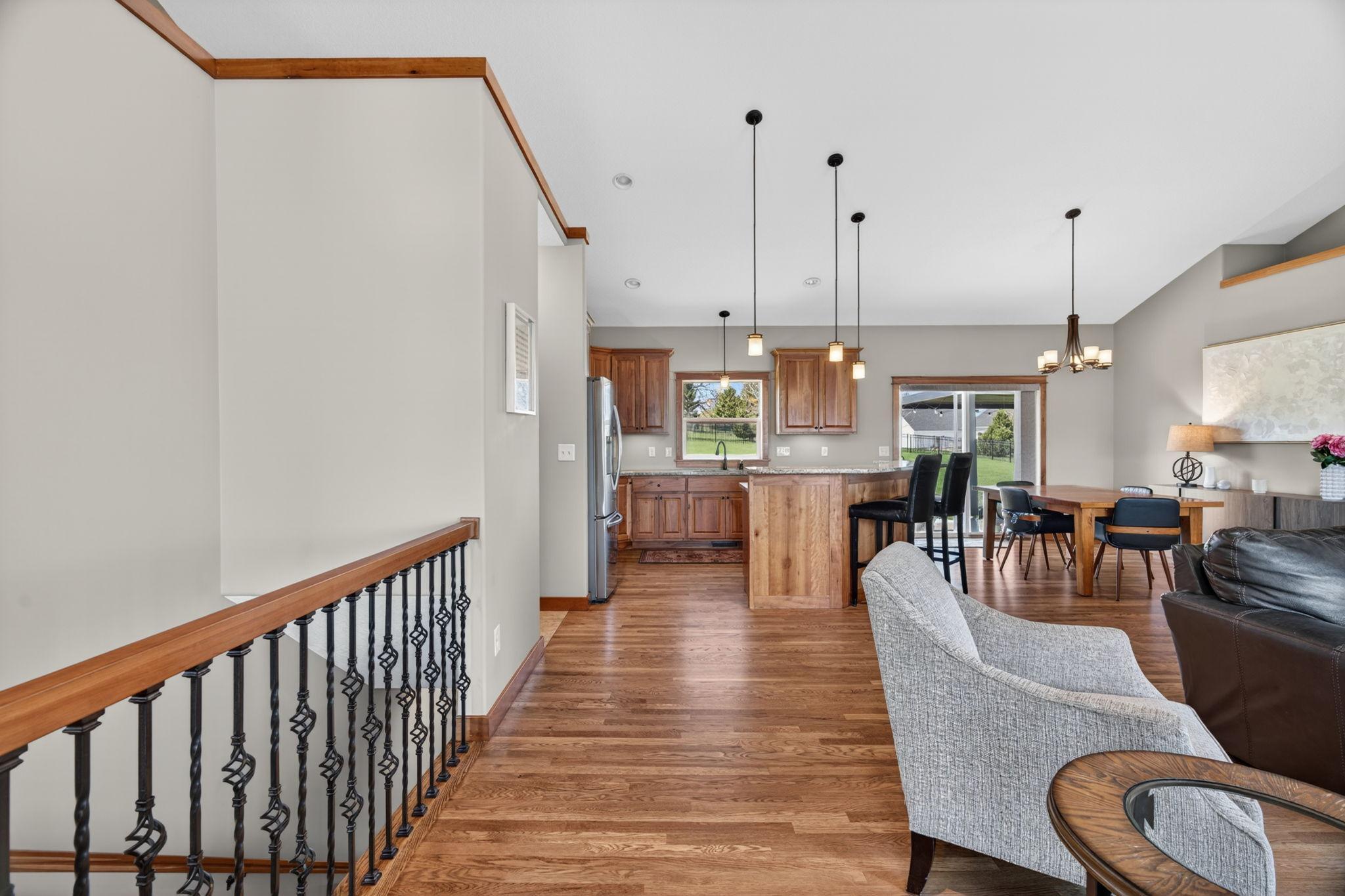 3940 Creek View Lane Southwest Rochester, MN 55902 - Photo 5 of 53
