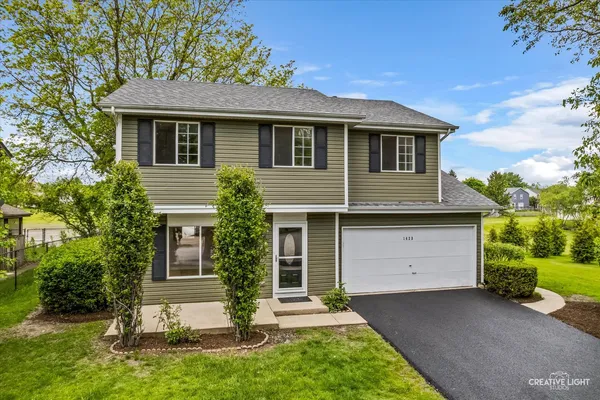 $407,000 | 1423 Bangor Lane, Aurora, IL 60504