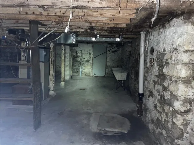 $40,000 | 419 Robinson Street, Pitcairn, PA 15140