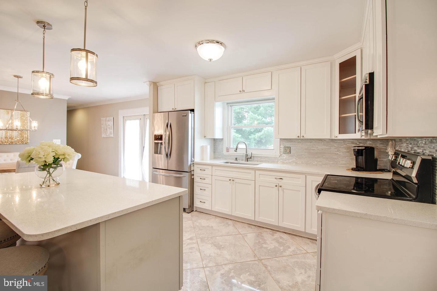 9311 Dogwood Road Windsor Mill, MD 21244 - Photo 9 of 66