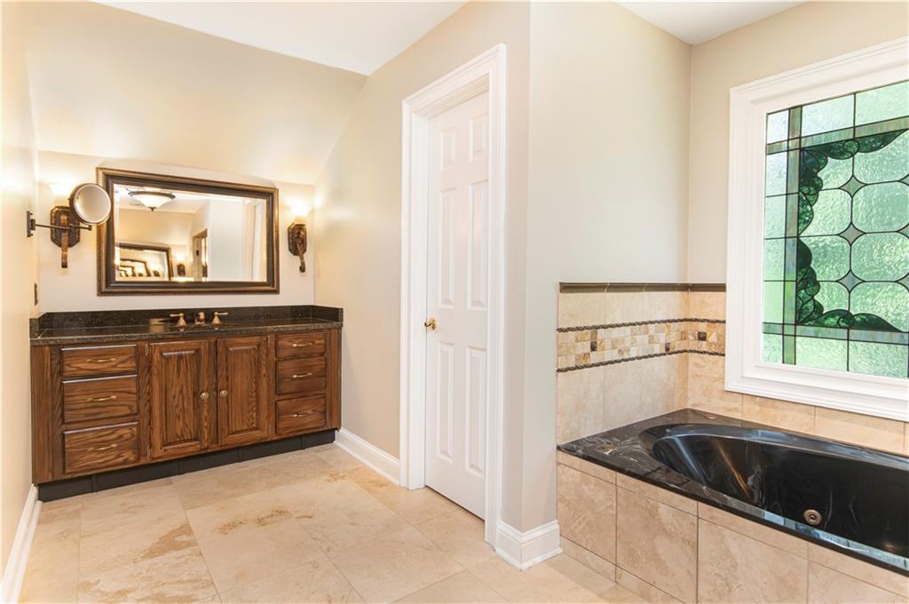 1985 Birmingham Road Alpharetta, GA 30004 - Photo 29 of 55 Gallery Image 29