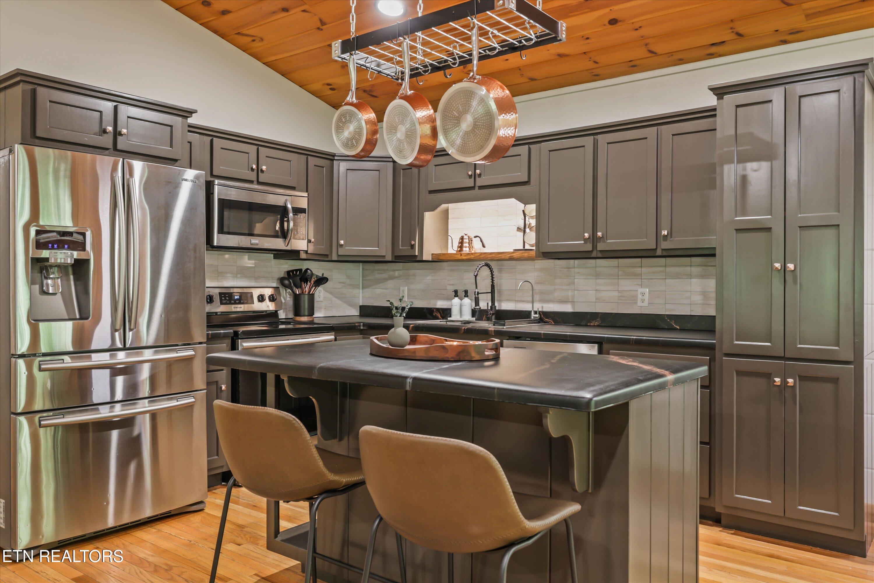 288 Panther Creek Road Sevierville, TN 37876 - Photo 10 of 45 09-288 Panther Creek Rd 47
