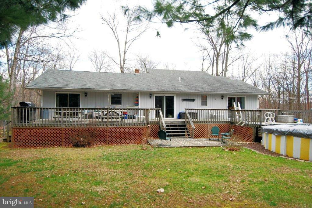 1007 Shady Beach Road Elkton, MD 21921 - Photo 26 of 30 Oversized Deck / 4' Above Ground Pool