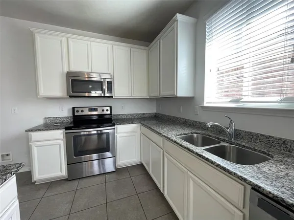 $2,195 | 2408 Barzona Drive, Fort Worth, TX 76131
