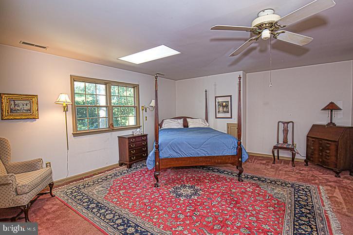 623 Douglas Road Salisbury, MD 21801 - Photo 31 of 64 Master bedroom upstairs to the R