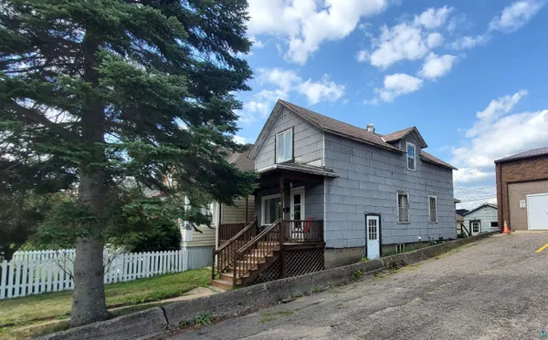 $117,000 | 31 East Harvey Street, Ely, MN 55731