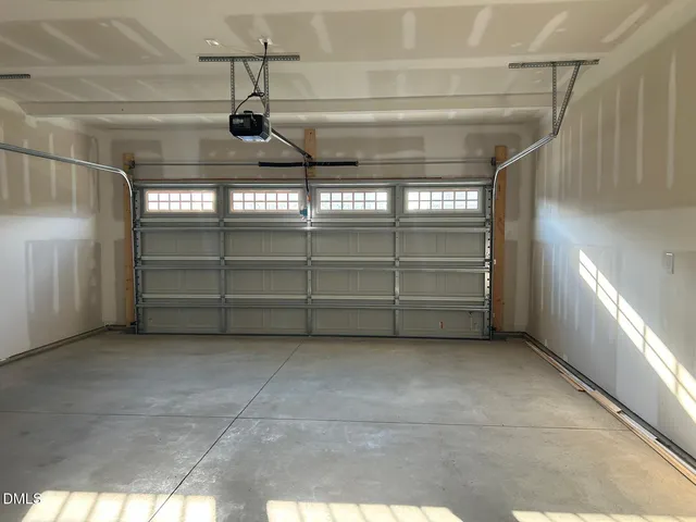 a view of a garage room