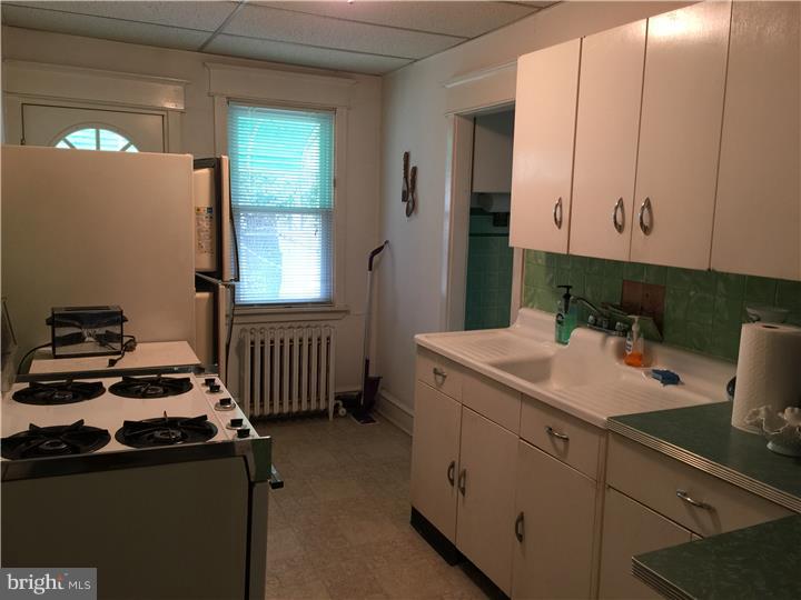 108 East Providence Road Yeadon, PA 19050 - Photo 10 of 15 Kitchen