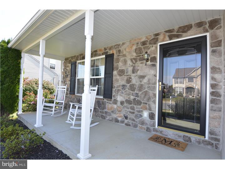 2504 Jacob Drive Sinking Spring, PA 19608 - Photo 2 of 14 Gallery Image 2