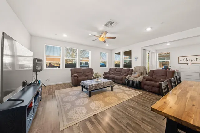 $550,000 | 1149 Oxbow Court, Plumas Lake, CA 95961