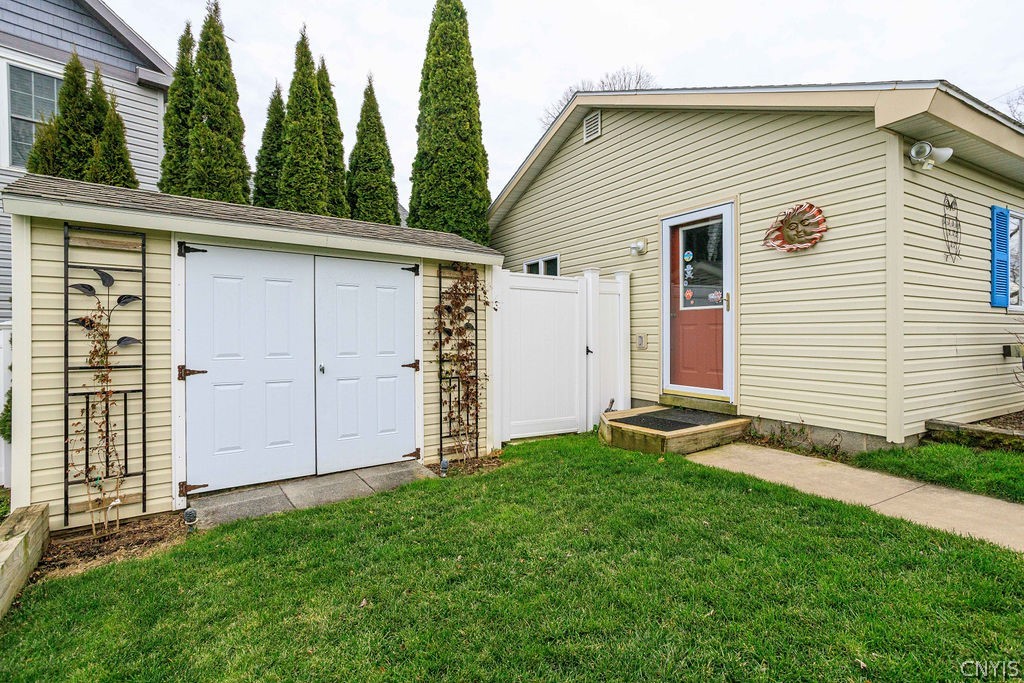 2439 Wilson Point Road Canastota, NY 13032 - Photo 46 of 47