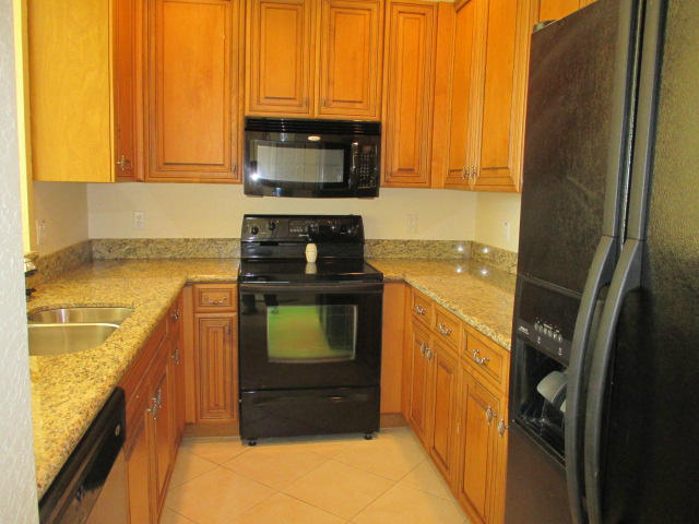4274 West Main Street Jupiter, FL 33458 - Photo 11 of 20 Kitchen