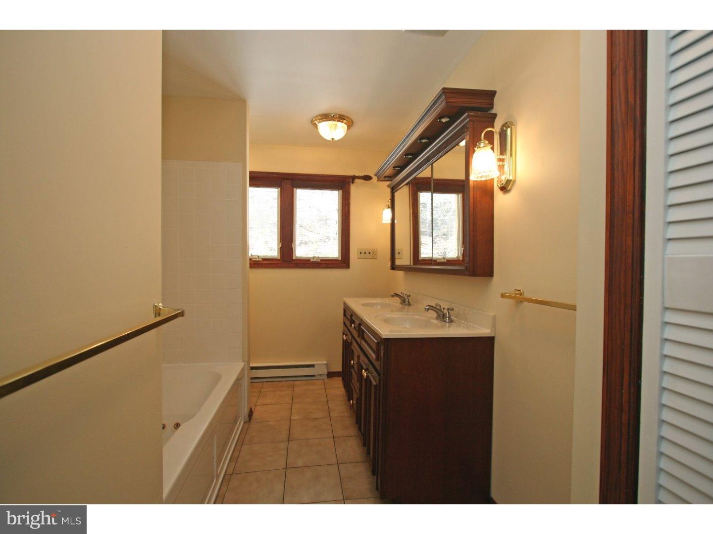 5500 Chelsea Road Aston, PA 19014 - Photo 11 of 25 Bathroom